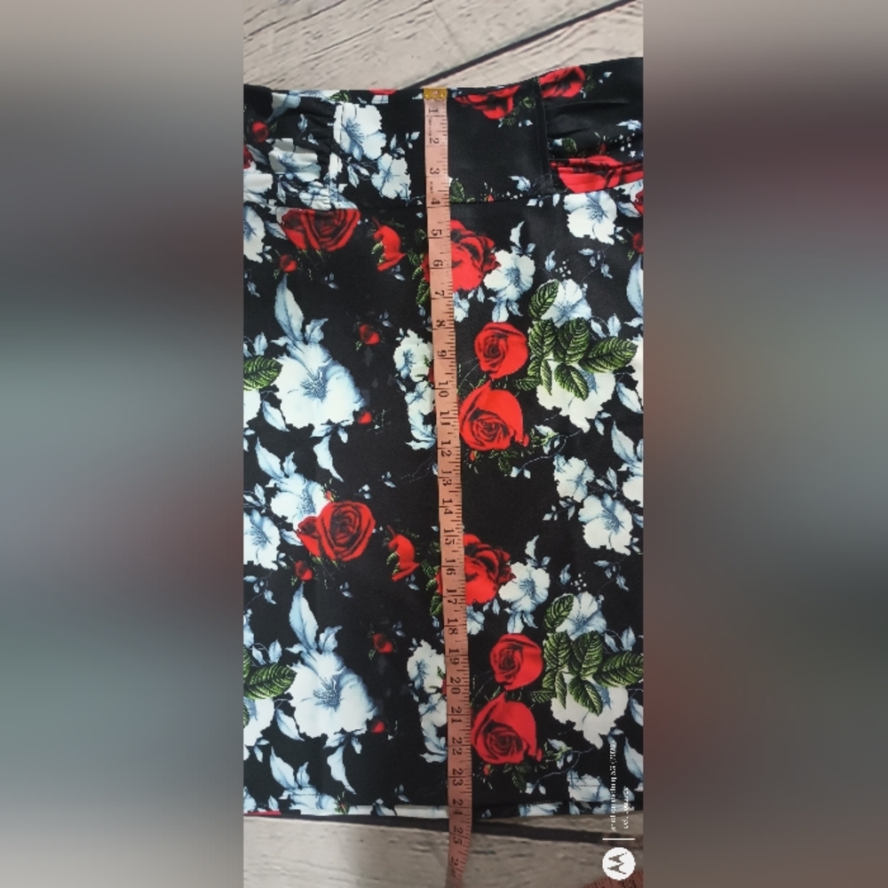 Vintage FloralPrint High-Rise Midi PencilSkirt Black - Picture 10 of 13